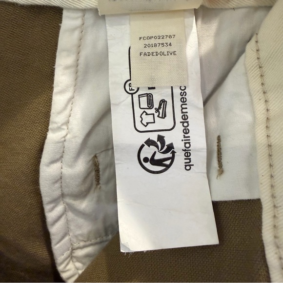 Filson Canvas Chino Pants Faded Olive Trim Fit - Picture 6 of 11